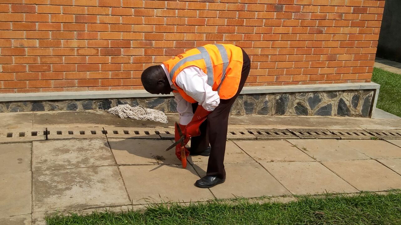 COMMUNITY SERVICE-051193f9